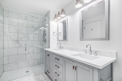 Floating Vanity and Modern Fixtures